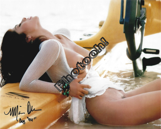 MARIA CHECA August-1994 PLAYBOY PLAYMATE Photo Signed Autograph REPRINT